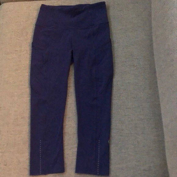 Lululemon Fast and Free Crop 21” - Picture 1 of 7